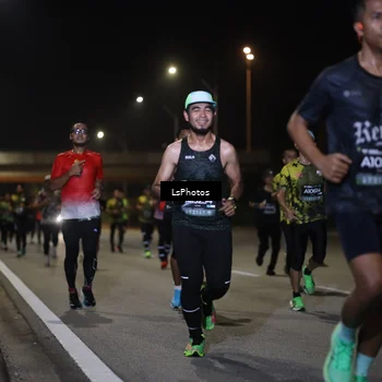 Runner Photo 6471128