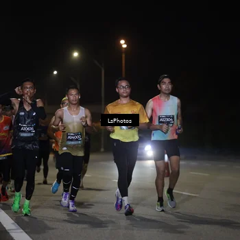 Runner Photo 6471148