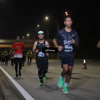 Runner Photo 6471381