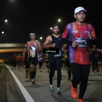 Runner Photo 6471391