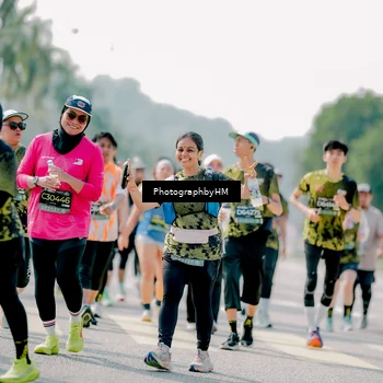 Runner Photo 6471406