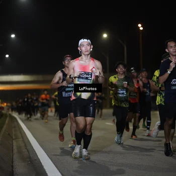 Runner Photo 6471416