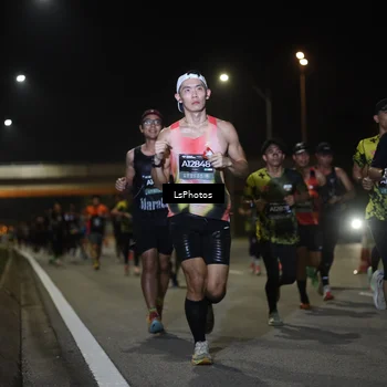 Runner Photo 6471436