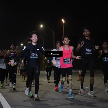 Runner Photo 6471548