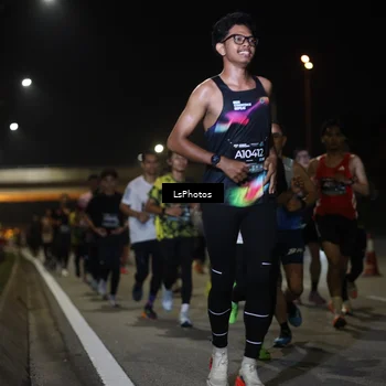 Runner Photo 6471583