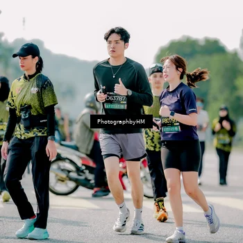 Runner Photo 6471636