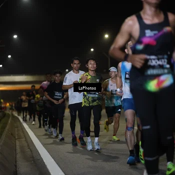 Runner Photo 6471683