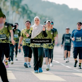 Runner Photo 6471688