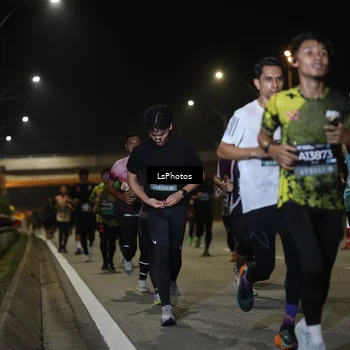 Runner Photo 6471696