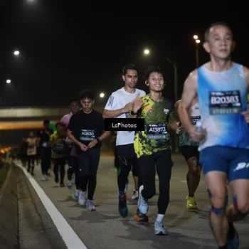 Runner Photo 6471732