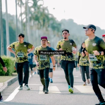 Runner Photo 6471812