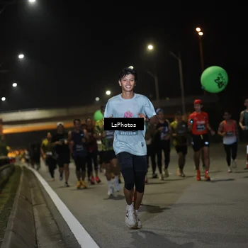 Runner Photo 6471900