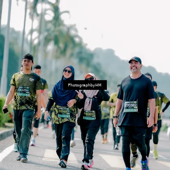 Runner Photo 6471912