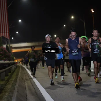 Runner Photo 6471940