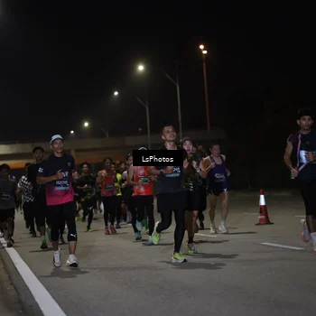 Runner Photo 6472081