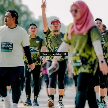 Runner Photo 6472243