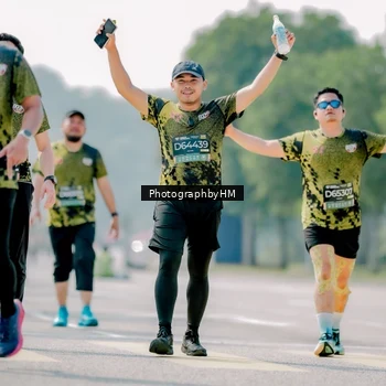 Runner Photo 6472259