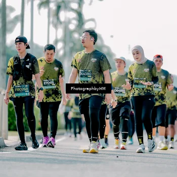 Runner Photo 6472455