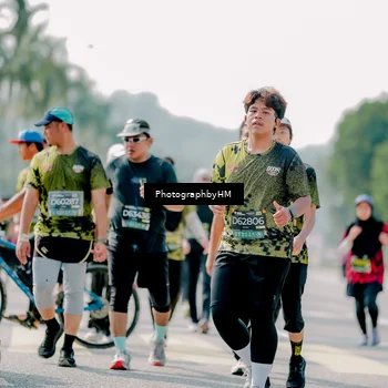 Runner Photo 6472467