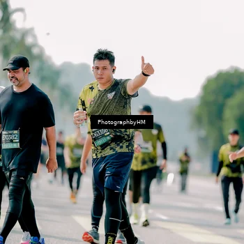 Runner Photo 6472510