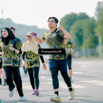 Runner Photo 6472589
