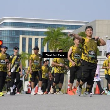 Runner Photo 6472708