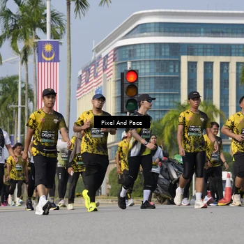 Runner Photo 6472718