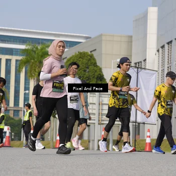 Runner Photo 6472803