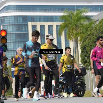 Runner Photo 6472893
