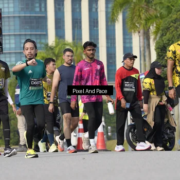 Runner Photo 6472926