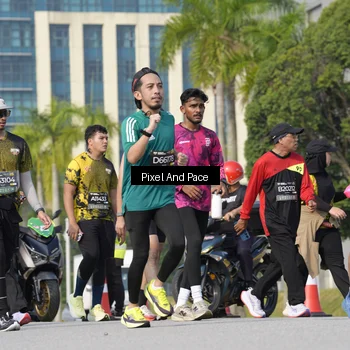 Runner Photo 6472952