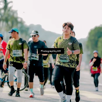 Runner Photo 6472984