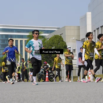 Runner Photo 6472997