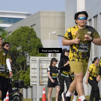 Runner Photo 6473036