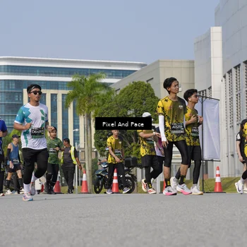 Runner Photo 6473045