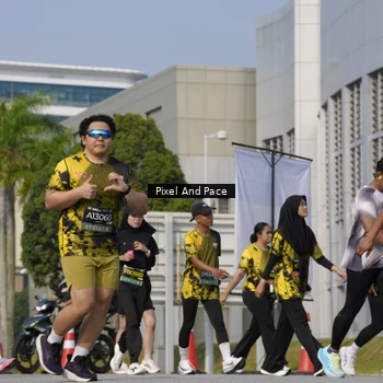 Runner Photo 6473053