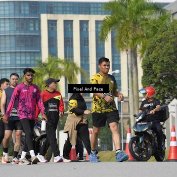 Runner Photo 6473071