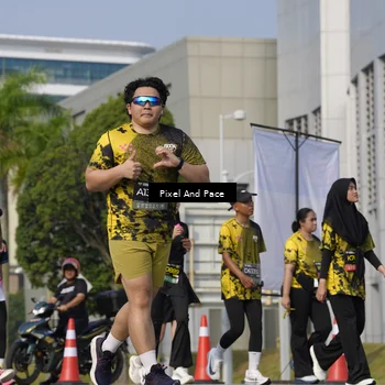 Runner Photo 6473076