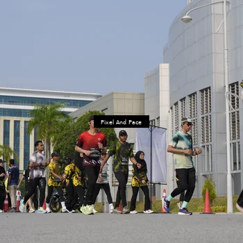 Runner Photo 6473082