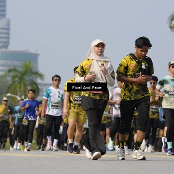 Runner Photo 6473179
