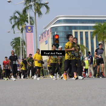 Runner Photo 6473211