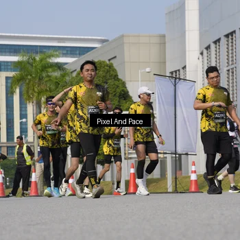 Runner Photo 6473239