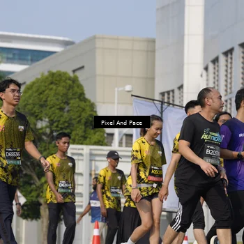 Runner Photo 6473271