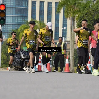 Runner Photo 6473291