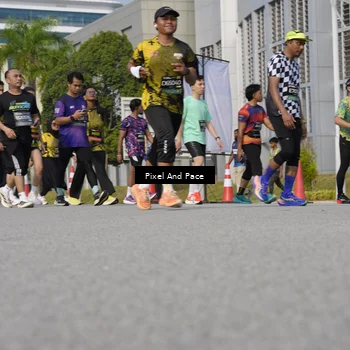 Runner Photo 6473315