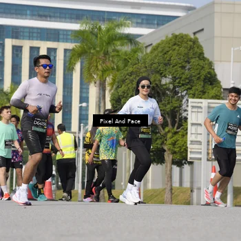 Runner Photo 6473402