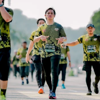 Runner Photo 6473412