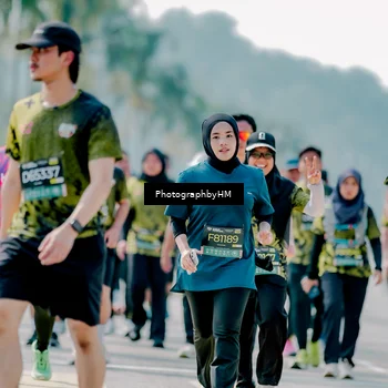 Runner Photo 6473420