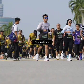 Runner Photo 6473464