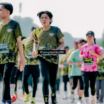 Runner Photo 6473476